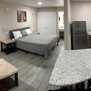 Lone Oak Studio Suites